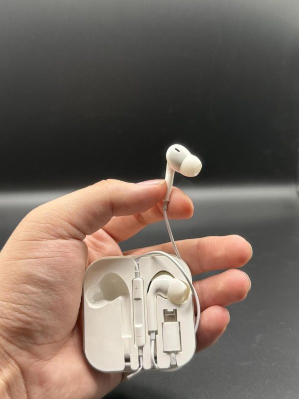 Ear Headphones Wired Earphone For Iphone Microphone Ear Phone